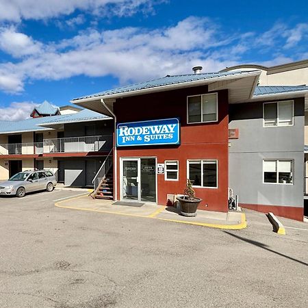 Rodeway Inn & Suites Kamloops Exterior foto